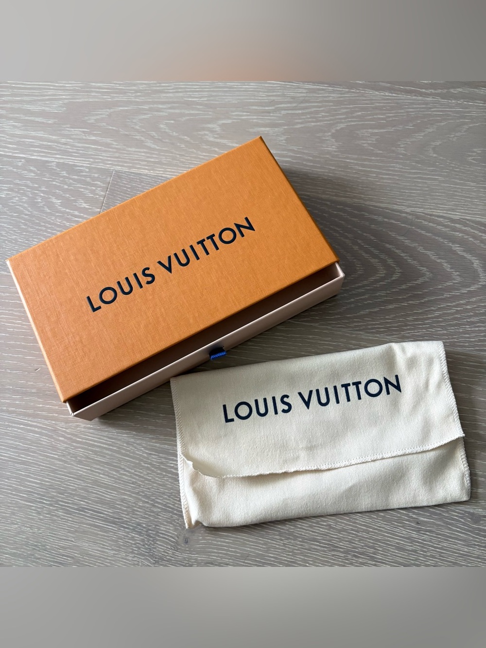 Louis Vuitton Zippy Wallet Box and Dust Bag